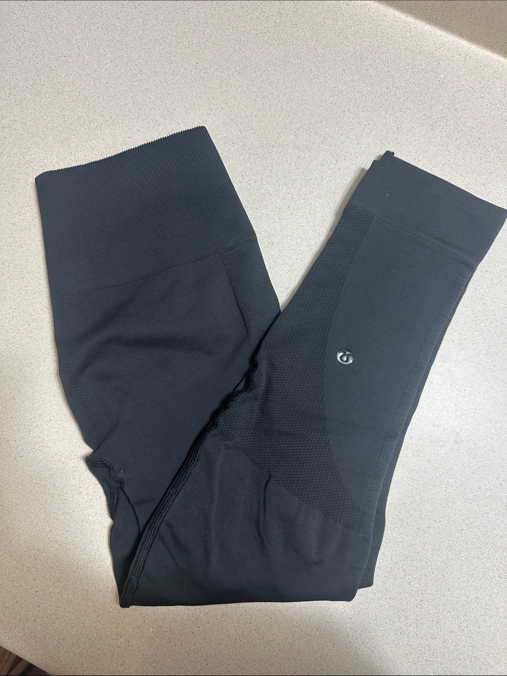 lululemon athletica Black High-Rise Leggings - Picture 1 of 2